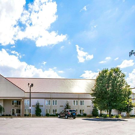 Quality Inn & Suites Elizabethtown Extérieur photo