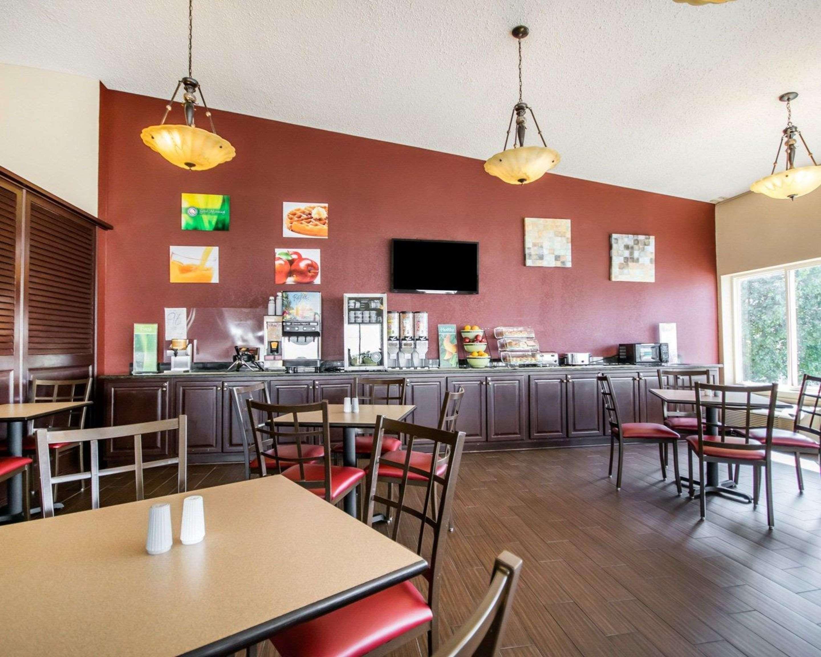 Quality Inn & Suites Elizabethtown Extérieur photo