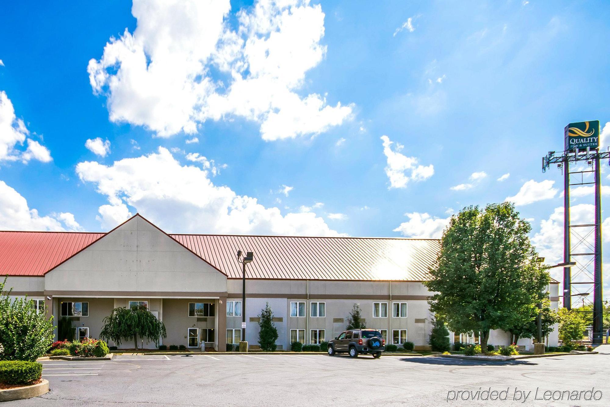 Quality Inn & Suites Elizabethtown Extérieur photo