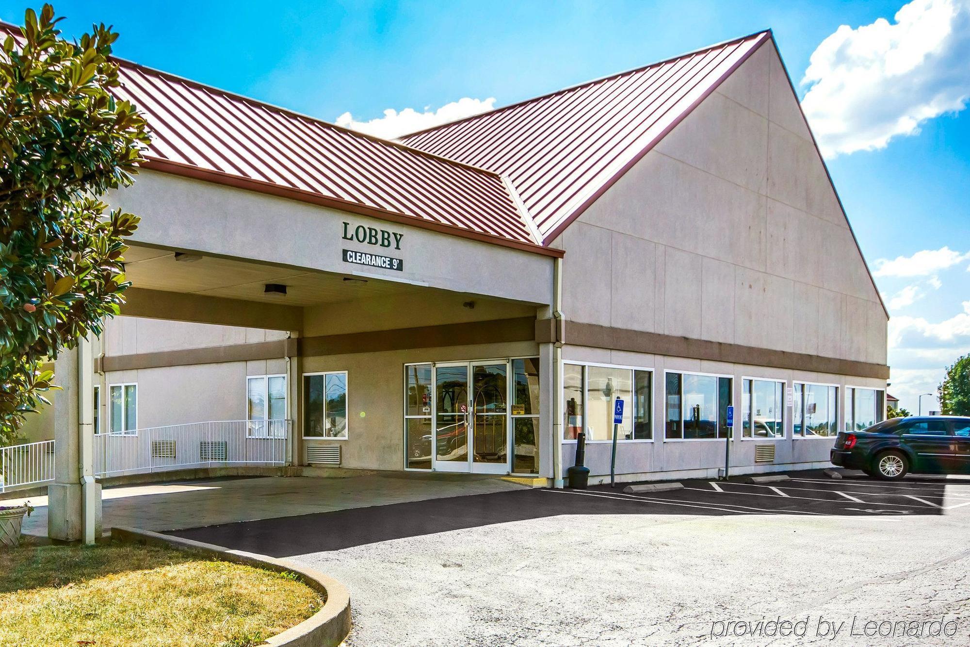 Quality Inn & Suites Elizabethtown Extérieur photo