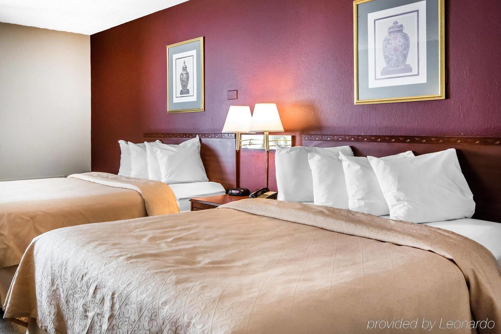Quality Inn & Suites Elizabethtown Extérieur photo